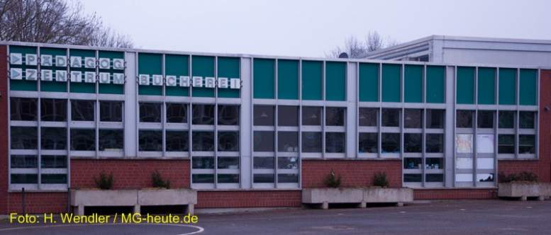 Schul- und Stadtteilbibliothek Giesenkirchen öffnet sich