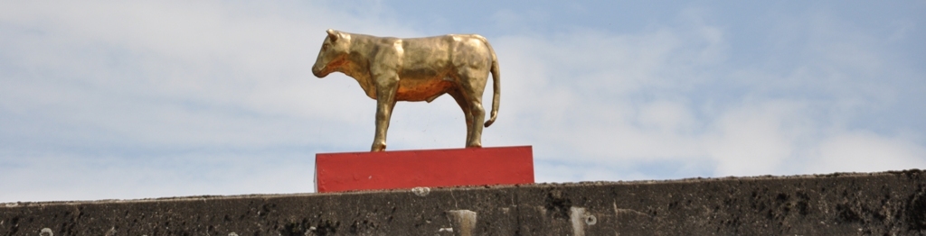Die Liste der Grausamkeiten und das „Goldene Kalb“ in Mönchengladbach