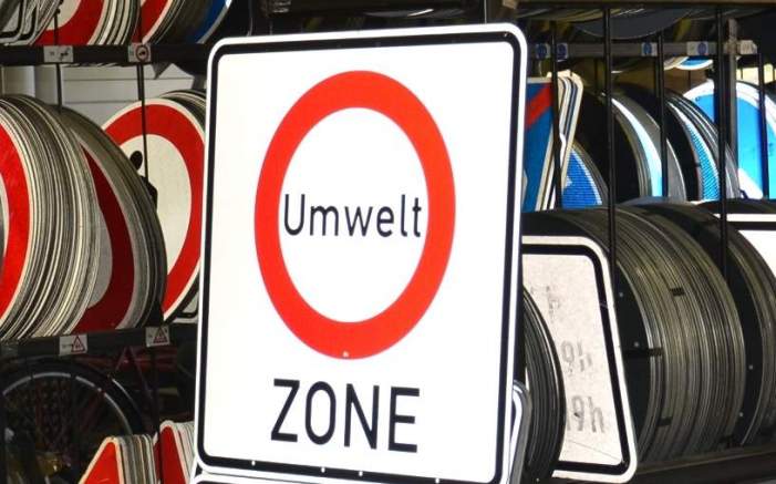 Umweltzone in Mönchengladbach: Seit 1. Januar nur noch mit Grün oder Gelb