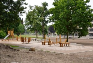 neuer Spielplatz im Park