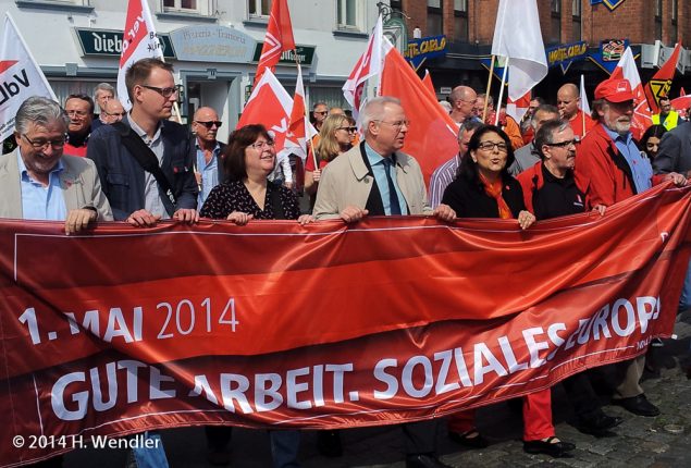1. Mai – Tag der Arbeit Dem Aufruf der Gewerkschaften folgten in Mönchgengladbach Hunderte