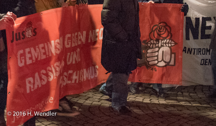 Neue Strategien gegen dumpfe „Abendspaziergänge“ nicht erkennbar