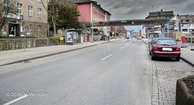 Für Musikschüler: Bring- und Holzonen vor der Schule eingerichtet Signalwirkung für vergleichbare Einrichtungen unserer Stadt?