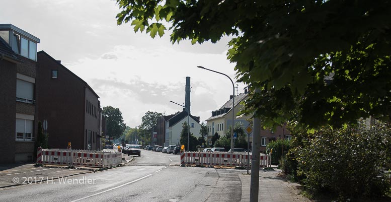 6 Wochen Baustellen-Verzögerung in Giesenkirchen/ Konstantinstr. – Ohne Information der Öffentlichkeit durch NEW
