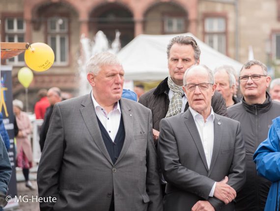 Landesregierung setzt weitere Maßnahmen zum Umgang mit der Coronavirus-Pandemie um