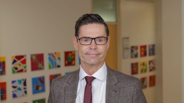 Foto mit dem Leiter Klaus Röttgen,
