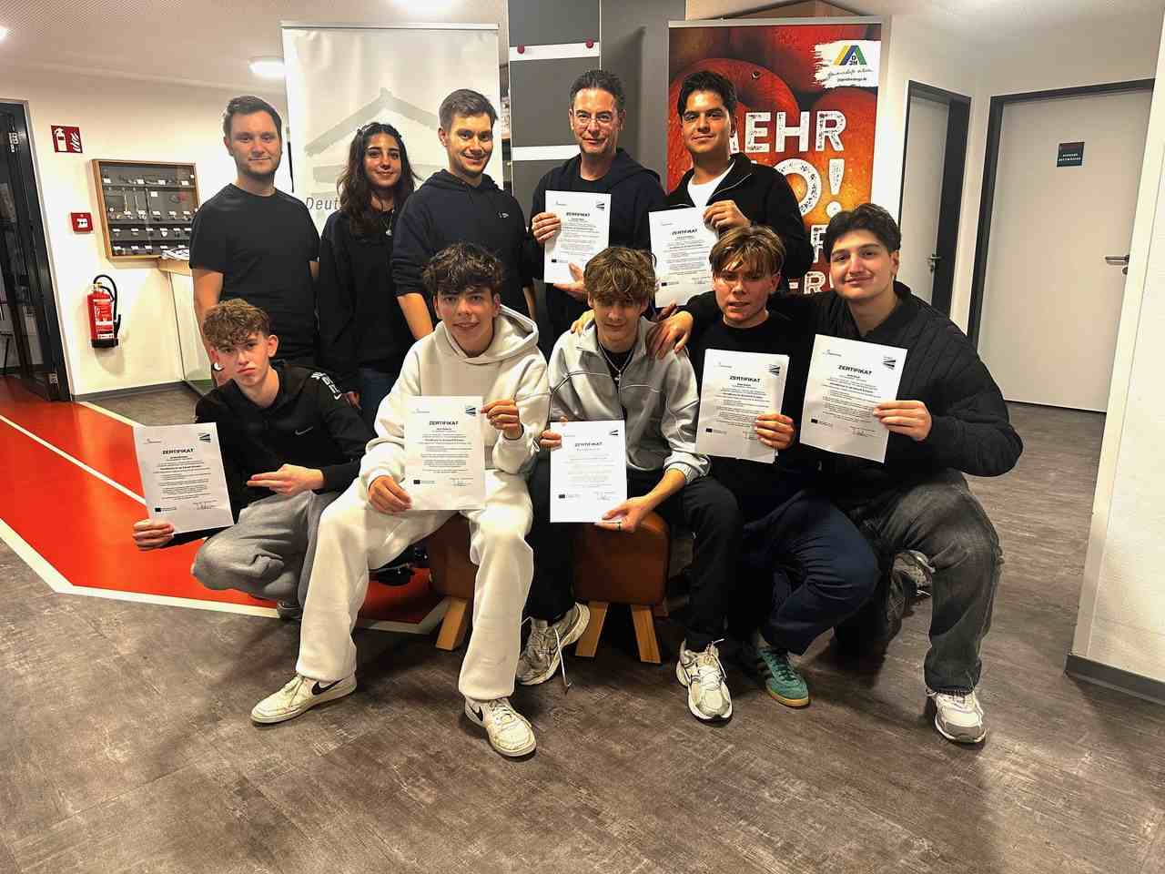 Schüler des Hugo-Junkers-Gymnasiums besuchten die SchulBrücke in Rheine