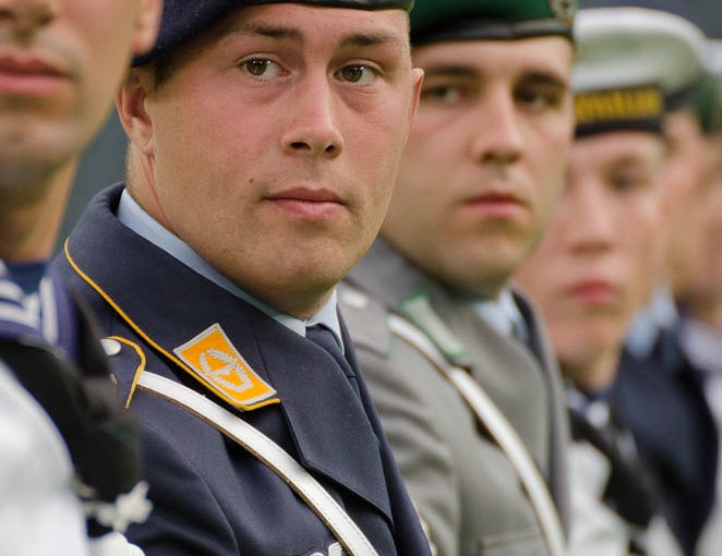 „Diplomatie statt Aufrüstungsspirale“